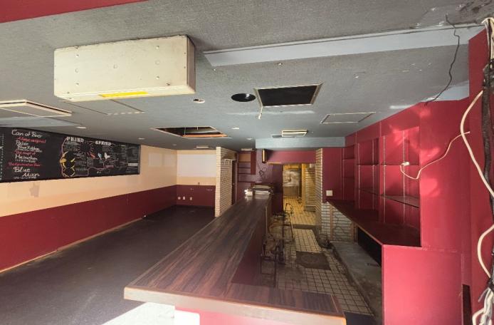 【名古屋市中区】人気の栄エリア！徒歩5分／ハンバーガー居抜き物件／1階路面で視認性◎／約18.46坪